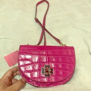 Beautiful Kate Spade with tags so gorgeous purse